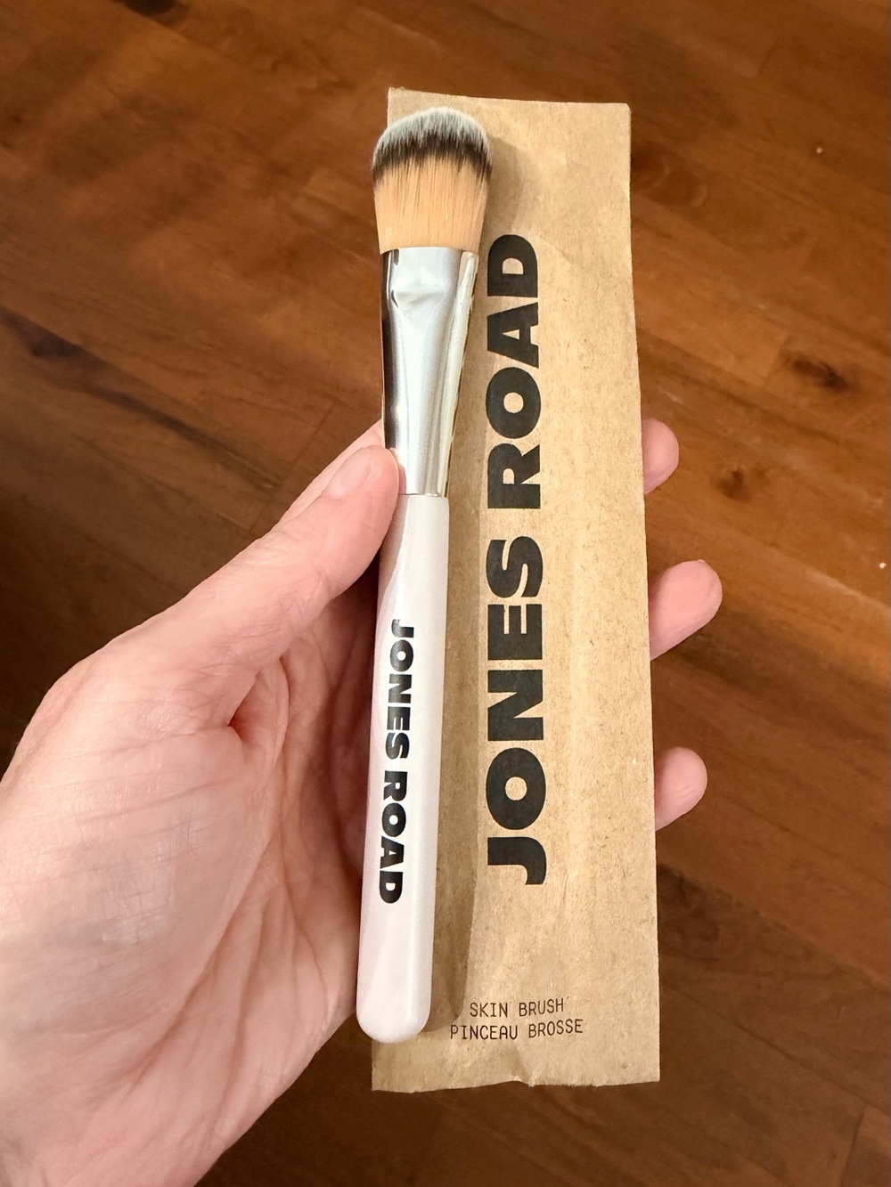 Jones Road Skin Brush with Two-Tone Bristles